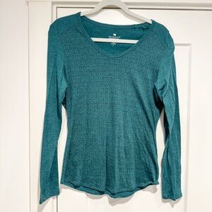 Segments 100% merino wool long sleeve